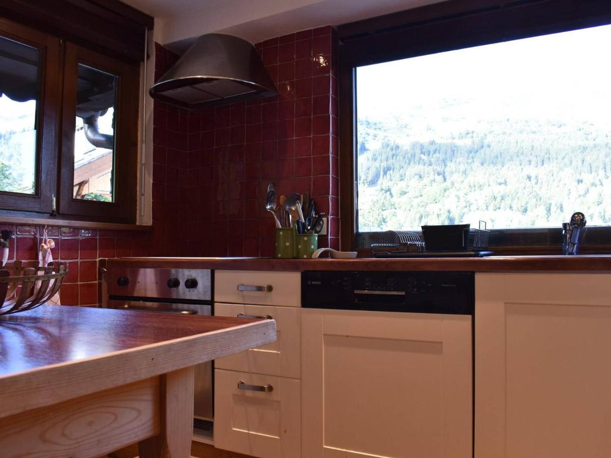 Appartement Cosy Avec Cheminee, Terrasse Et Parking, Proche Pistes Et Commerces - Meribel - Fr-1-180-552 エクステリア 写真